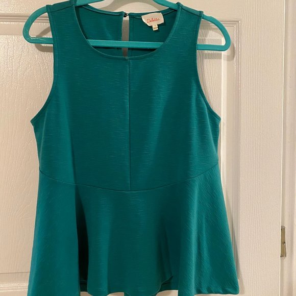 EUC Anthropologie Deletta Sleeveless Green Top M - Picture 3 of 5